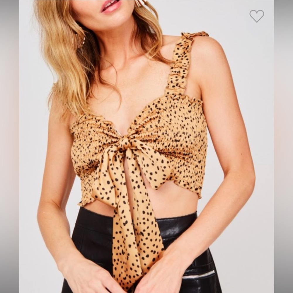 Tan\Black tie Front crop top🌟🤠